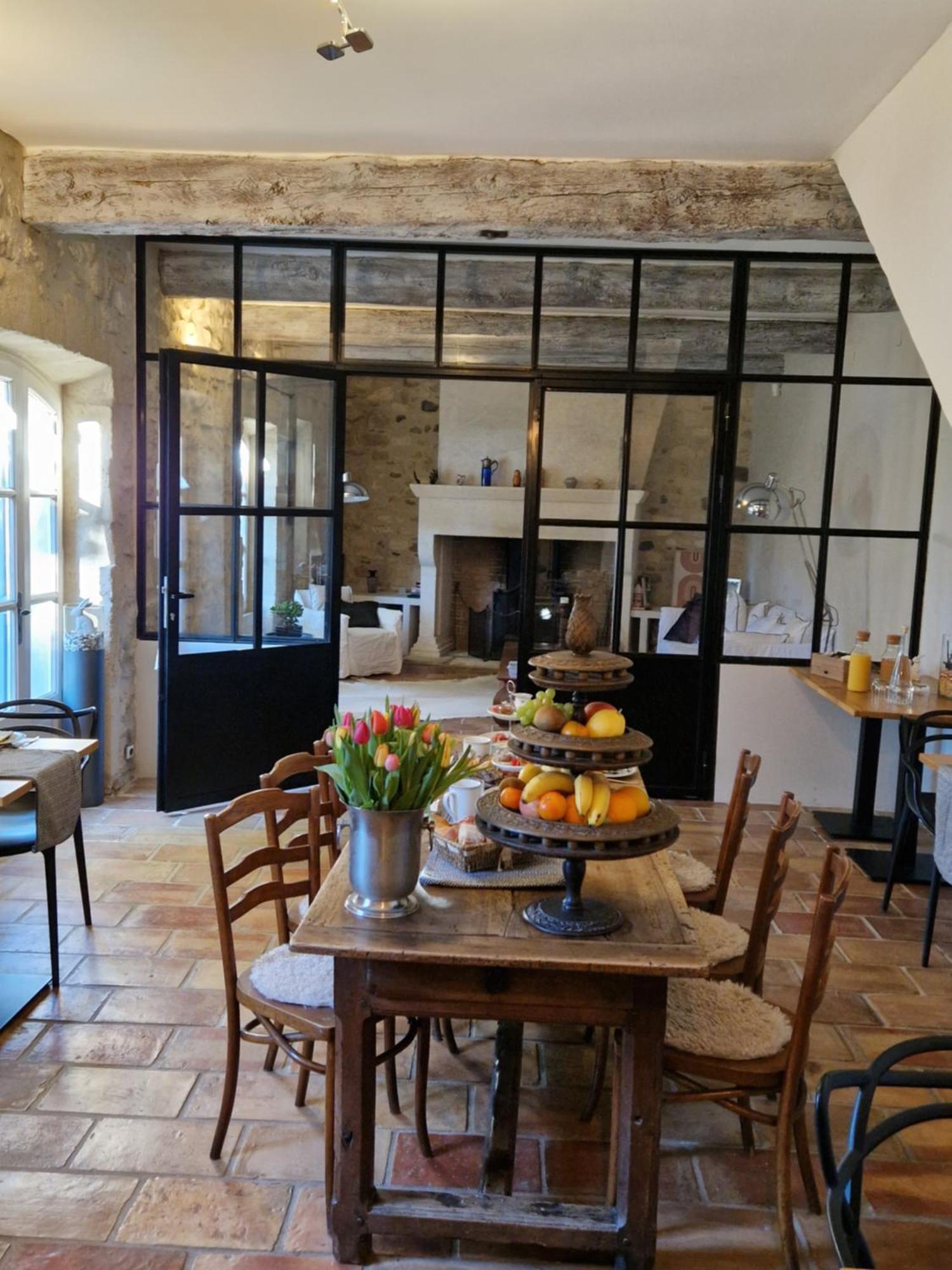 Mas Armelin Bed & Breakfast Tarascon Exterior foto