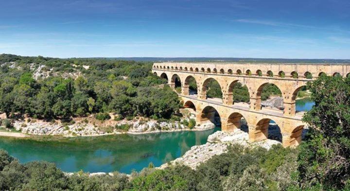Mas Armelin Bed & Breakfast Tarascon Exterior foto