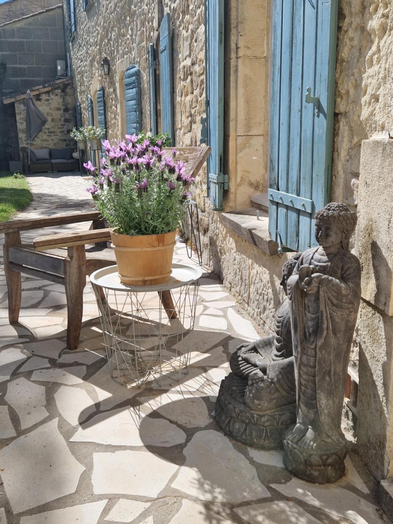 Mas Armelin Bed & Breakfast Tarascon Exterior foto