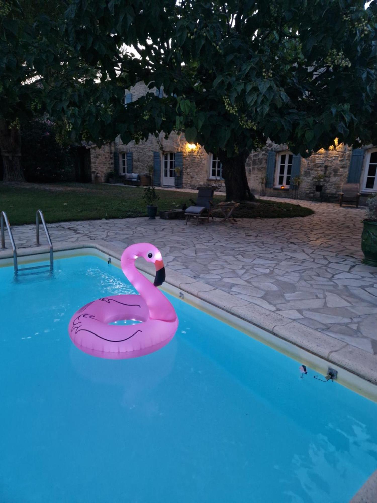 Mas Armelin Bed & Breakfast Tarascon Exterior foto