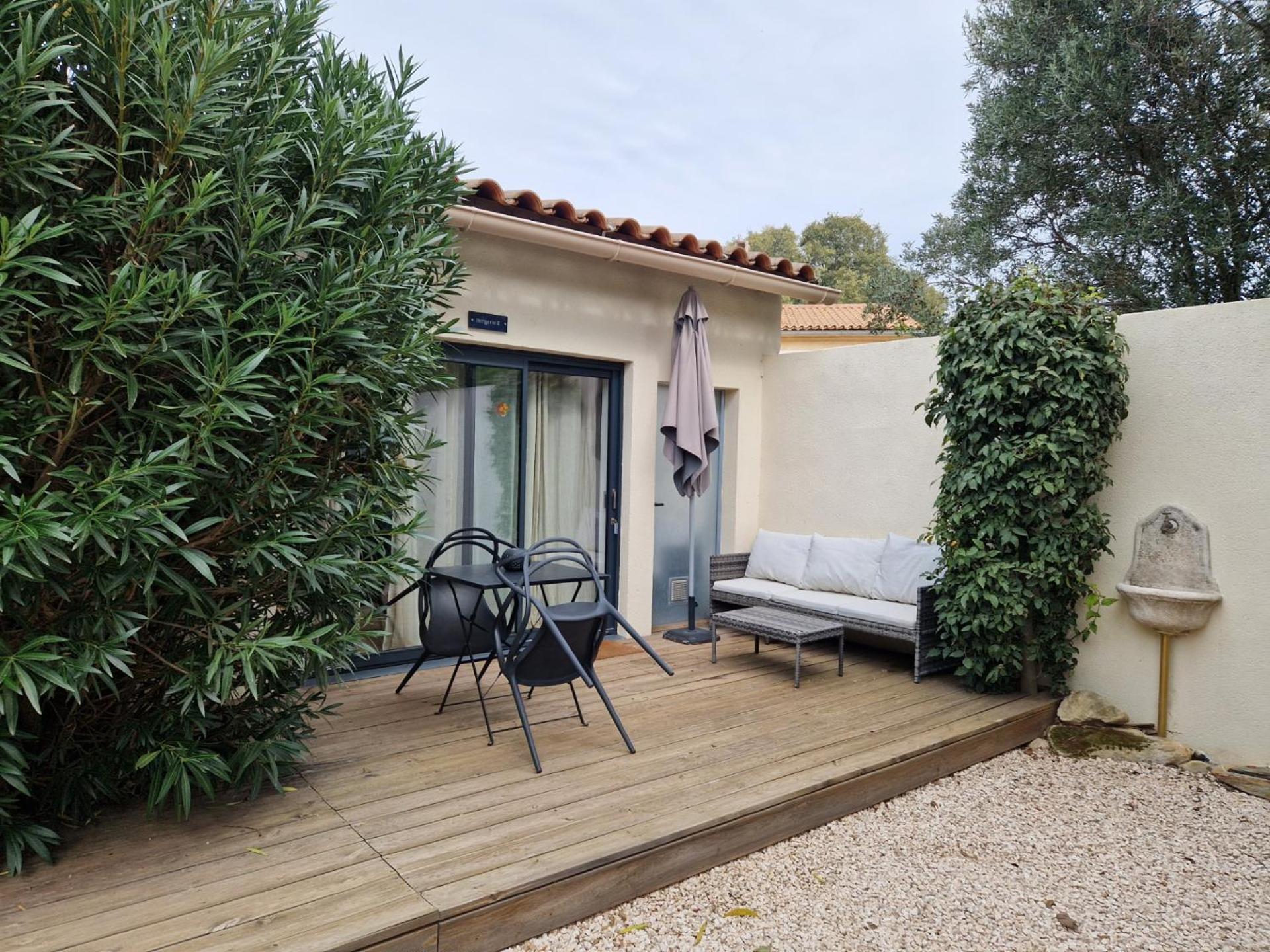 Mas Armelin Bed & Breakfast Tarascon Exterior foto