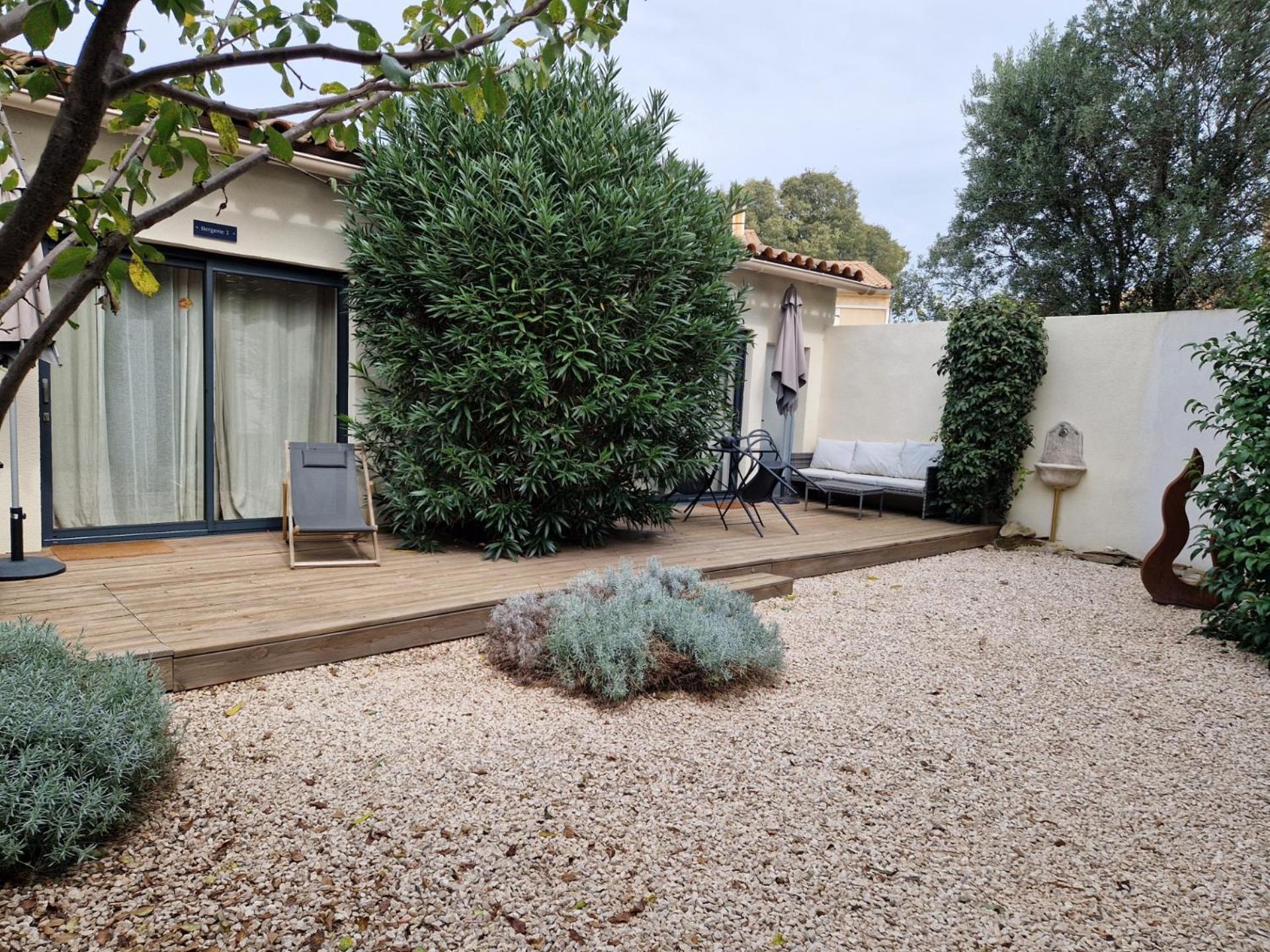 Mas Armelin Bed & Breakfast Tarascon Exterior foto