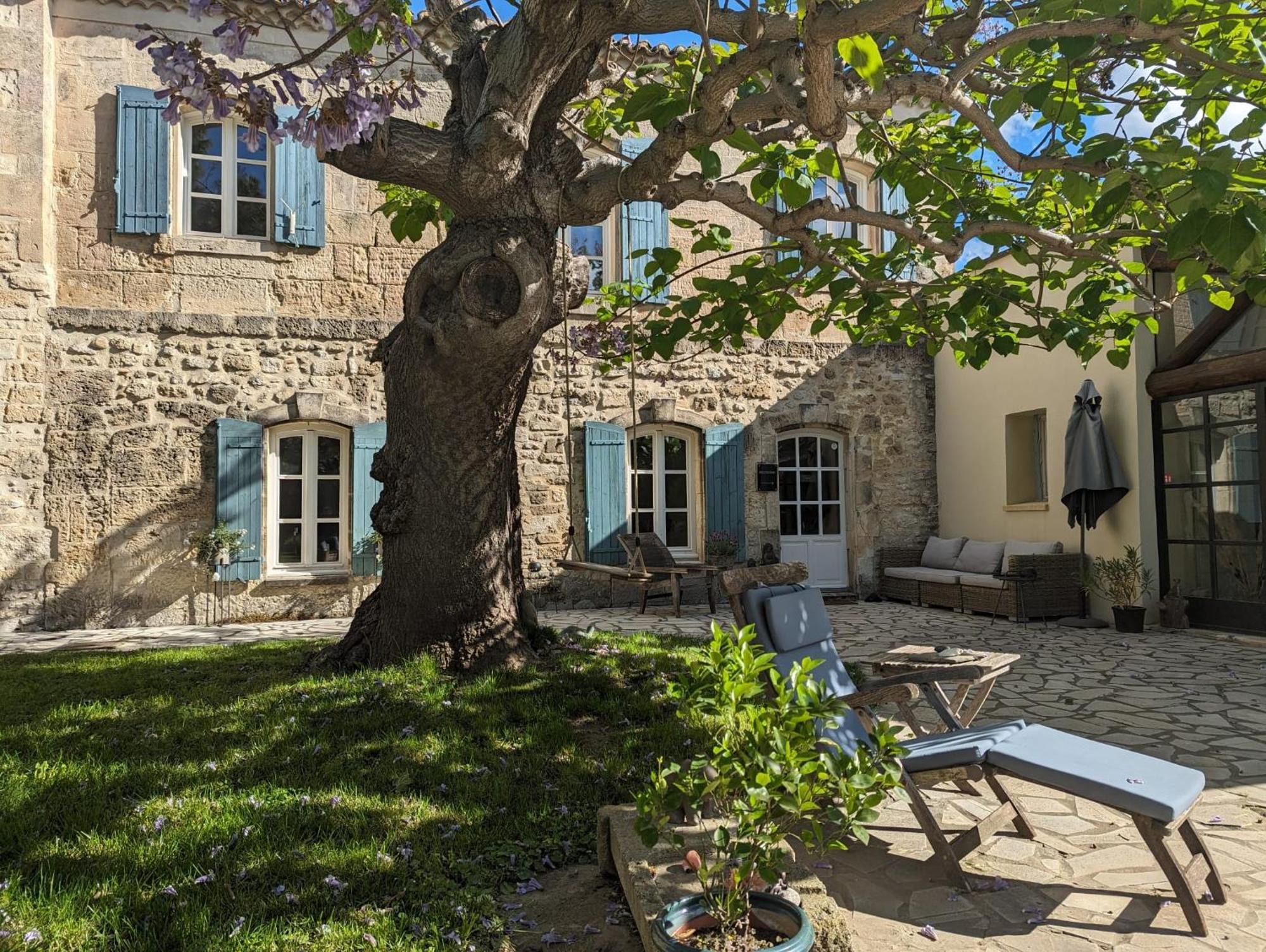 Mas Armelin Bed & Breakfast Tarascon Exterior foto