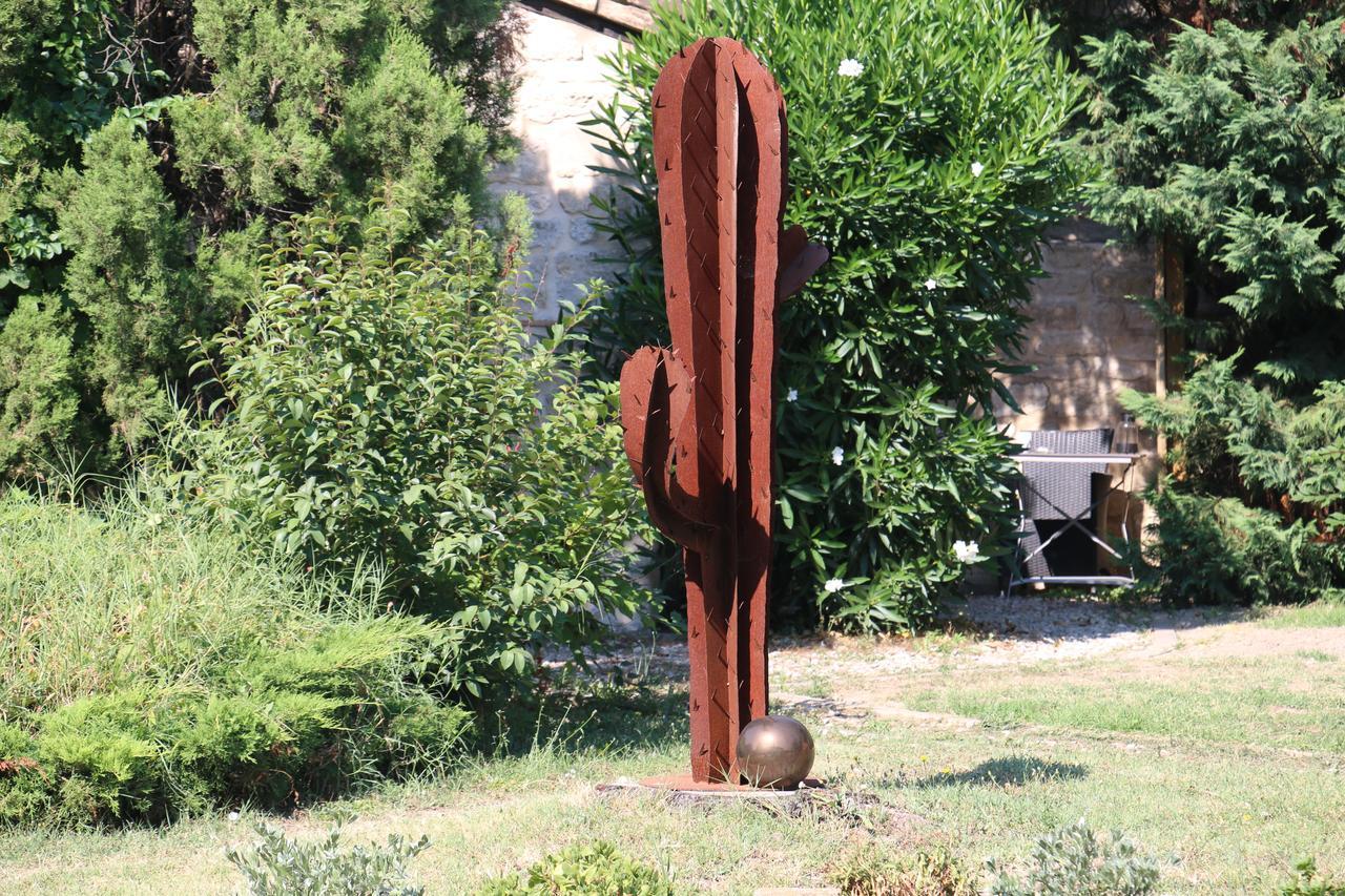 Mas Armelin Bed & Breakfast Tarascon Exterior foto